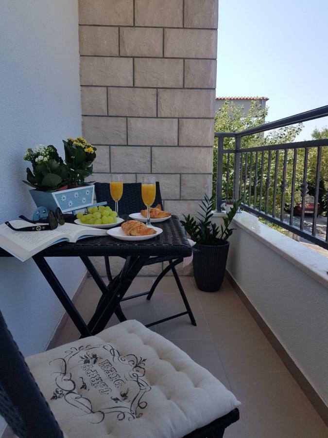 Apartmani I Studio Big Hill Makarska Zewnętrze zdjęcie
