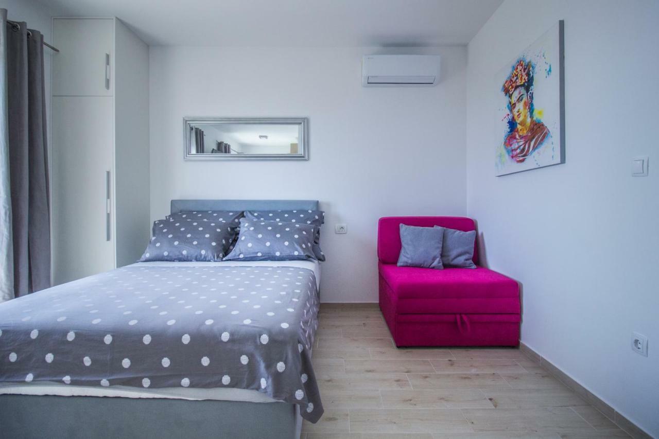 Apartmani I Studio Big Hill Makarska Zewnętrze zdjęcie